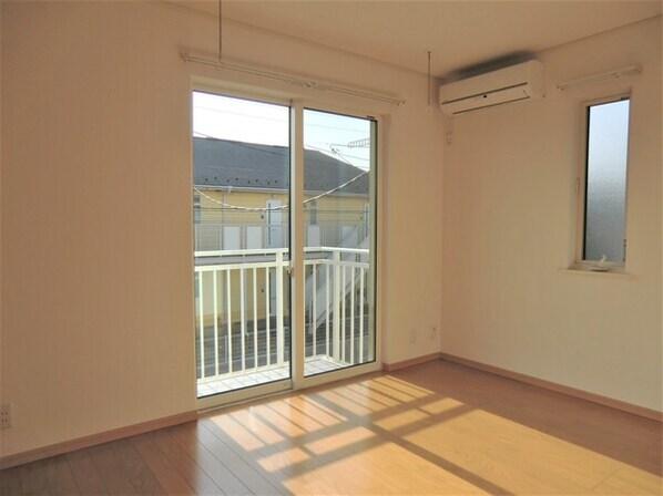 フォレストリーフタウンC棟の物件内観写真